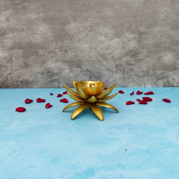 Super fine brass lotus diya height 3 inch