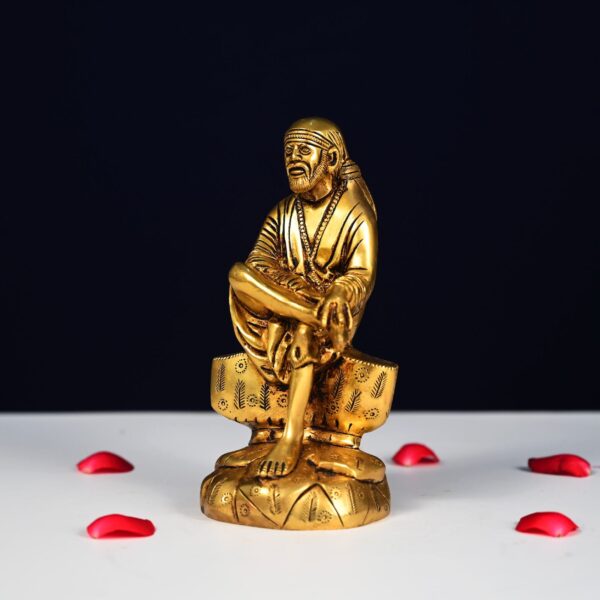 Brass sai baba idol height 7 inch