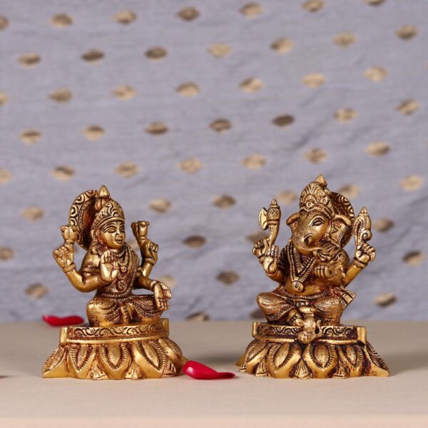 Brass ganesha lakshmi pair height 5.2 inch