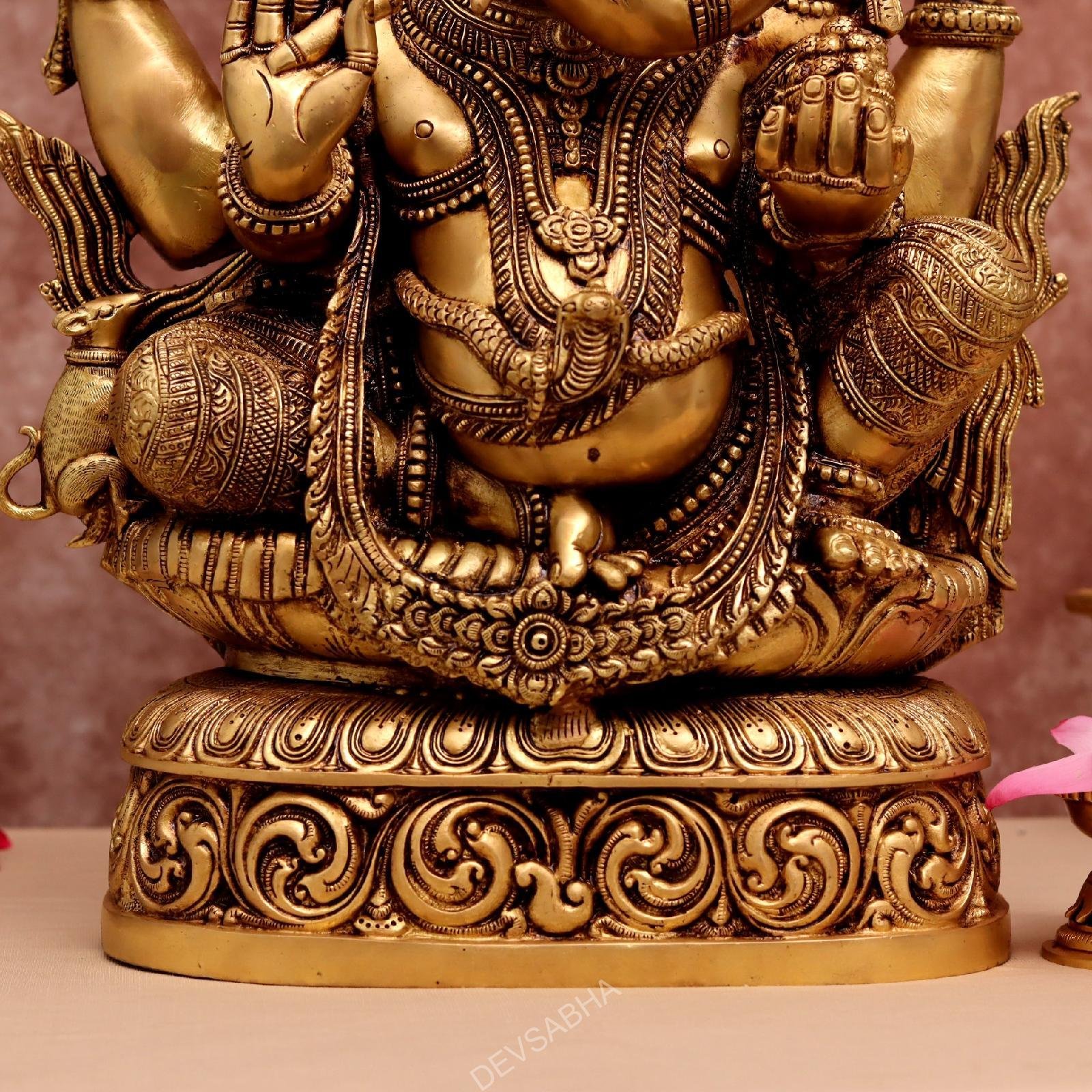 Buy This Brass Ganesha Idol Height 22 Inches Devsabha 0583