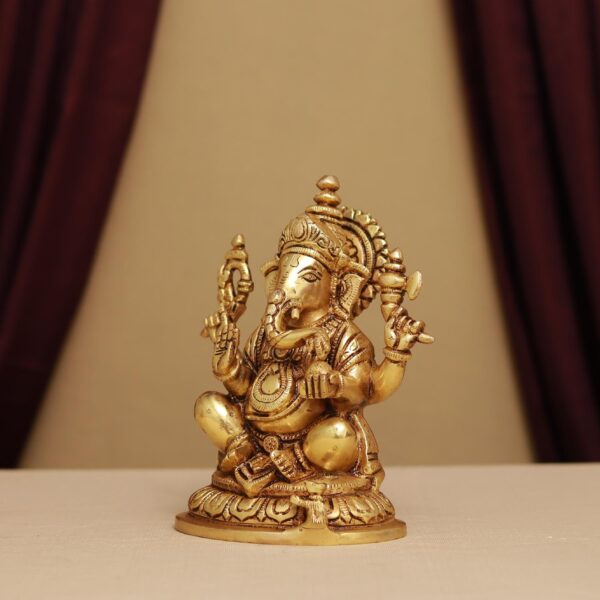 brass Ganesha idol height 7.5 inches
