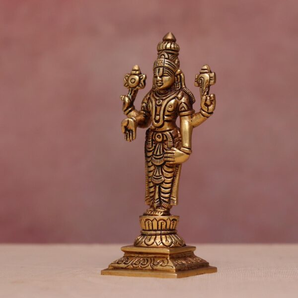 Brass Tirupati balaji / Venkateshwara idol height 6.3 inches