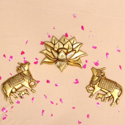 Wall hanging brass lotus with kamdhenu Height 5.5 Inches