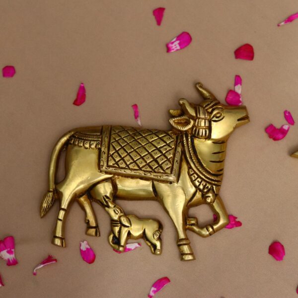 Wall hanging cow kamdhenu height 5 inches