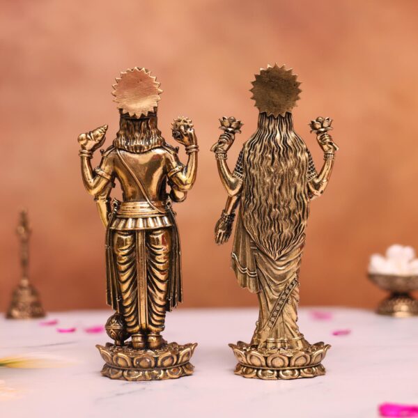 Brass laxmi narayan idol standing height 6.7 inches