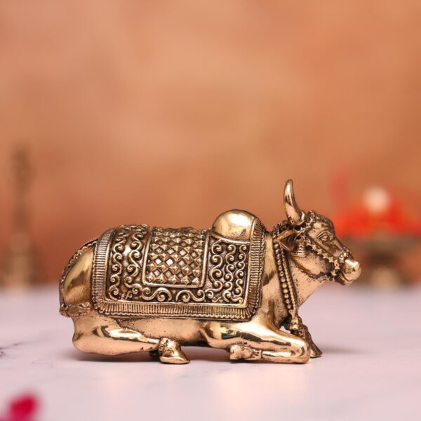 Brass nandi maharaj height 2.3 inches