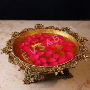 Elegant Brass Urli – 5.5 Inch Handcrafted Traditional Bowl