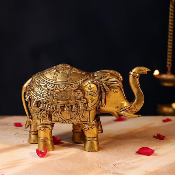 Royal Brass Elephant – 6.4 Inch Handcrafted Decorative Statue