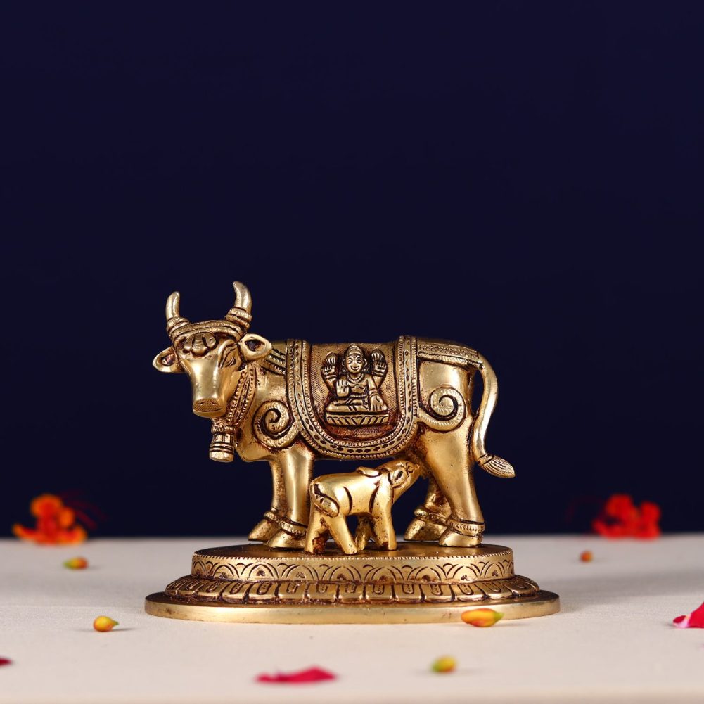 brass kamdhenu carving with ganesh laxmi