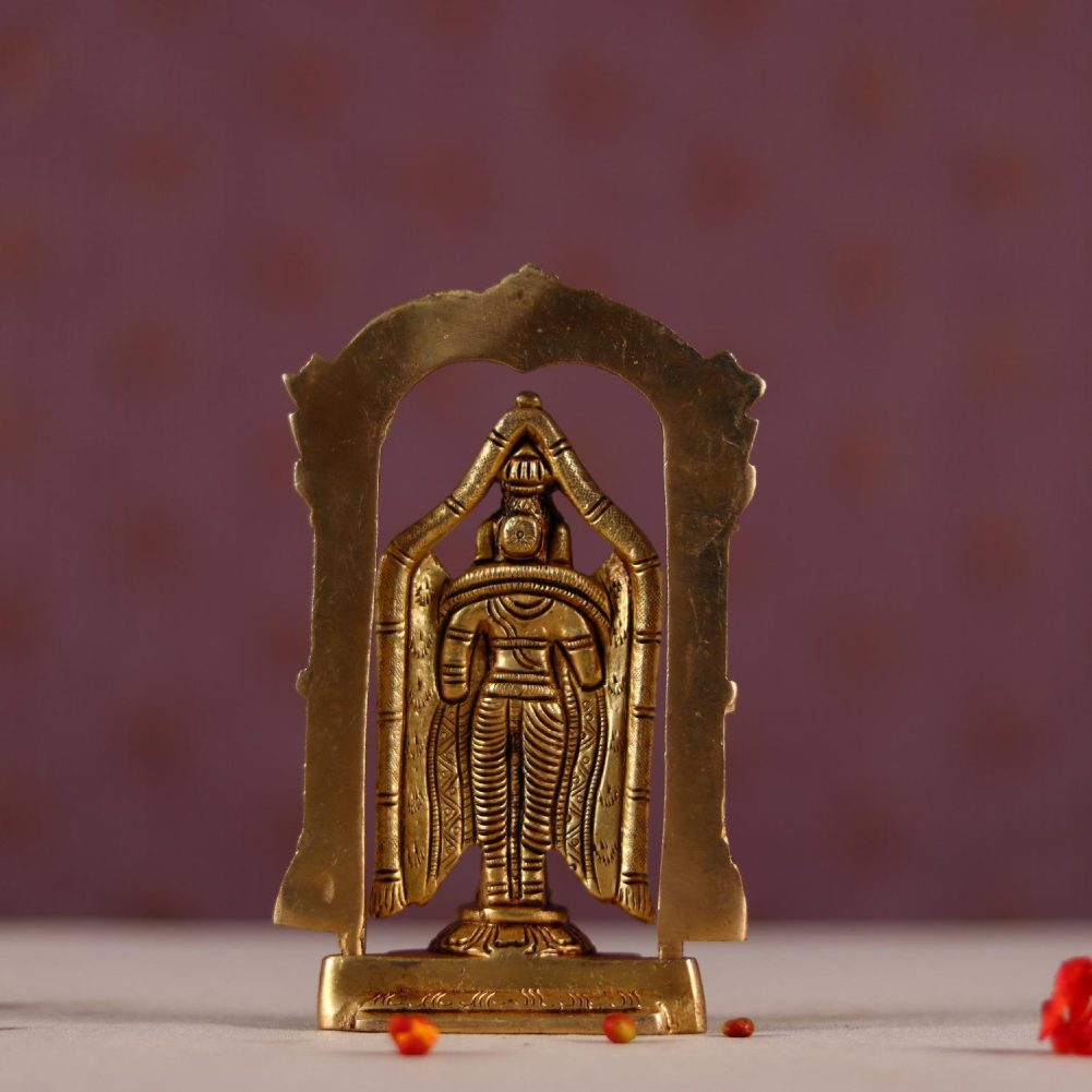 wall hanging brass tirupati balaji venkateshwar height 6.5 inch back