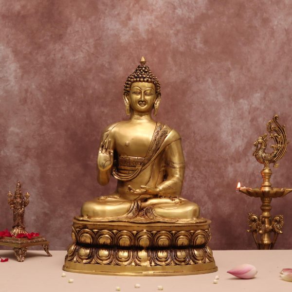 large blessing buddha idol