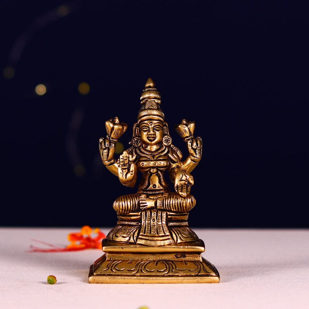 brass laxmi murti height 4.5 inch