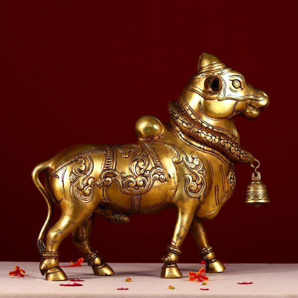 brass standing nandi maharaj height 16.5 inch