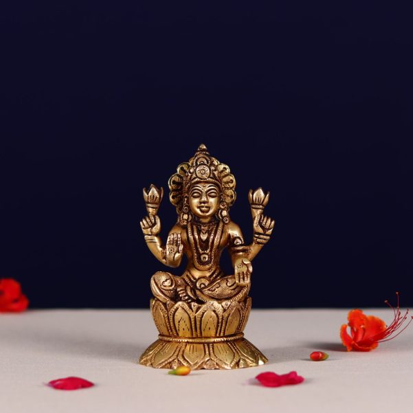 brass goddess laxmi murti height 5inch